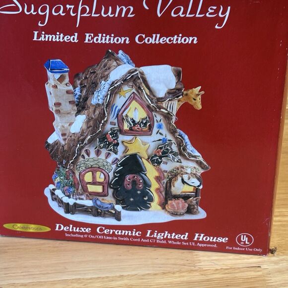 Sugarplum Valley Ceramic Light-Up House 2002 Stable O' Well In Original Box RTF - Picture 13 of 16